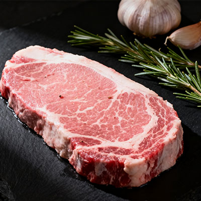 ​​“一看二摸三闻”：新手必备的万能果蔬挑选法则​